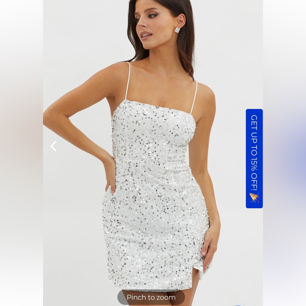 Selfie Leslie- ATLANTA SQUARE NECKLINE SEQUIN DRESS WHITE/SILVER